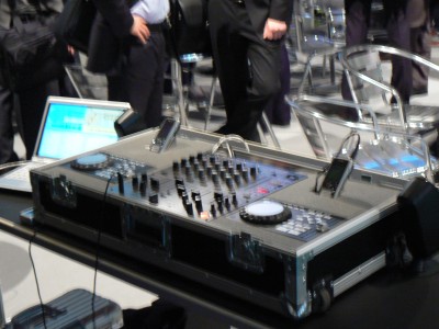 nokiaworld-dj-decks.jpg